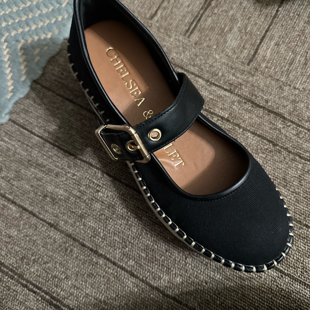 Chelsea & Violet Black Flats with Gold Buckle